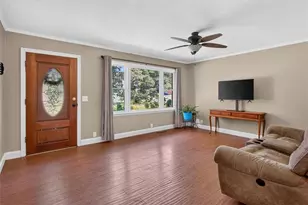 202 Peachtree St, Fairmount, GA 30139 - Photo 9