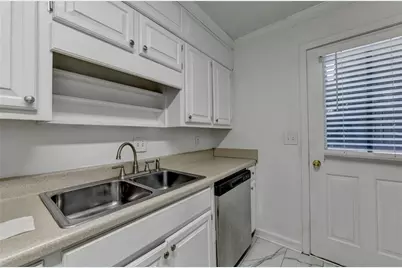 5025 Leeshire Trail #7, Tucker, GA 30084 - Photo 13