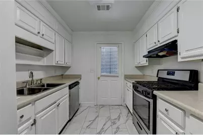 5025 Leeshire Trail #7, Tucker, GA 30084 - Photo 11