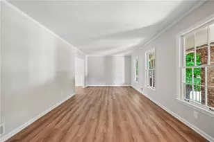 965 Dunstan Ln, Stone Mountain, GA 30083 - Photo 7