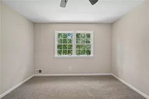 965 Dunstan Ln, Stone Mountain, GA 30083 - Photo 27