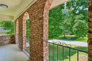 965 Dunstan Ln, Stone Mountain, GA 30083 - Photo 5