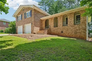 965 Dunstan Ln, Stone Mountain, GA 30083 - Photo 3