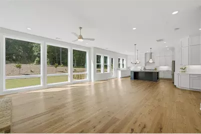 401 Oakleigh Avenue, Woodstock, GA 30188 - Photo 7