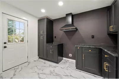 641 Hamilton E Holmes Drive NW, Atlanta, GA 30318 - Photo 3