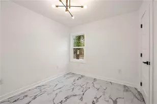 641 Hamilton E Holmes Dr NW, Atlanta, GA 30318 - Photo 11