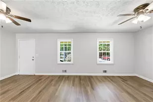 6556 Glenwood Dr, Douglasville, GA 30135 - Photo 3