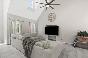 208 Levi St SW, Calhoun, GA 30701 - Photo 7