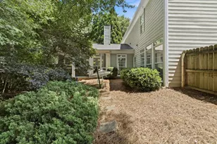 200 Smithdun Ln, Sandy Springs, GA 30350 - Photo 31