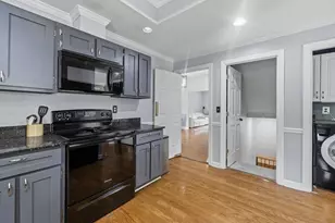8 Vernon Glen Ct, Sandy Springs, GA 30338 - Photo 11
