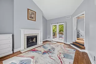 8 Vernon Glen Ct, Sandy Springs, GA 30338 - Photo 15