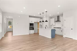 6210 Molo Ln, Cumming, GA 30041 - Photo 3