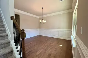 1027 Lakeview Oaks Ct, Grayson, GA 30017 - Photo 7