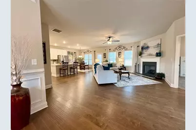 1007 Lakeview Oaks Court, Grayson, GA 30017 - Photo 3