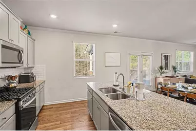 7576 Jennadee Drive, Fairburn, GA 30213 - Photo 11