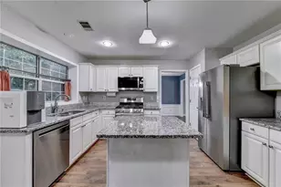 525 Barsham Way, Johns Creek, GA 30097 - Photo 19
