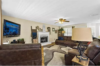 1660 Burnt Oak Way, Dacula, GA 30019 - Photo 7