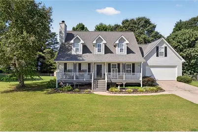 481 Lisa Circle, Winder, GA 30680 - Photo 1