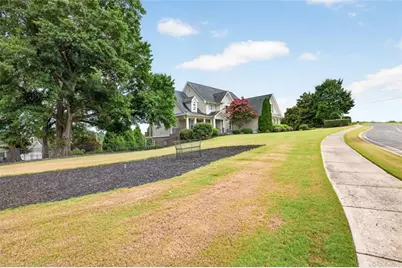 5704 Avalon Commons Way, Clermont, GA 30527 - Photo 11