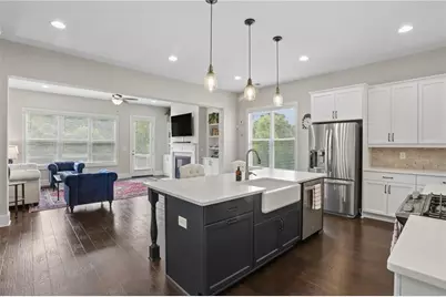 895 Samples Lane NW, Atlanta, GA 30318 - Photo 9