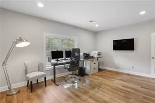895 Samples Ln NW, Atlanta, GA 30318 - Photo 29