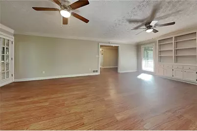2798 Colony Circle, Snellville, GA 30078 - Photo 3