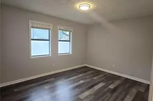 271 E Wright St, Winder, GA 30680 - Photo 11