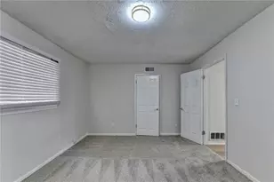 298 W Wind Dr SW, Lilburn, GA 30047 - Photo 33