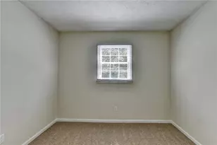 298 W Wind Dr SW, Lilburn, GA 30047 - Photo 27