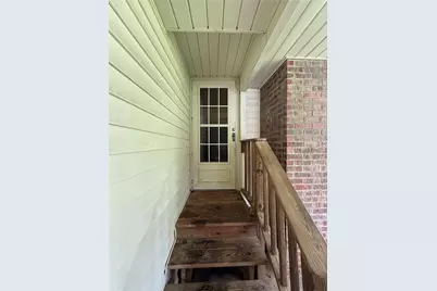 15 Clem Lowell Road, Carrollton, GA 30116 - Photo 5