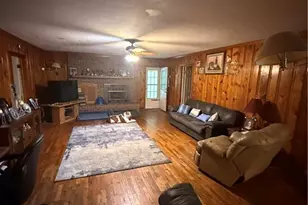 15 Clem Lowell Rd, Carrollton, GA 30116 - Photo 7