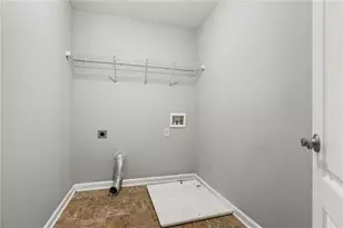 1762 Country Wood Dr, Hoschton, GA 30548 - Photo 37