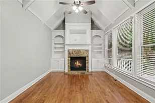 1762 Country Wood Dr, Hoschton, GA 30548 - Photo 15
