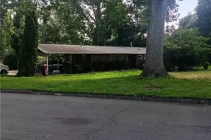 3479 Meadowlane Pl SW, Atlanta, GA 30331 - Photo 3