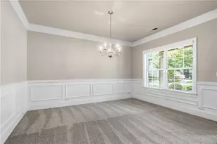318 Corine Ct, Lawrenceville, GA 30045 - Photo 15