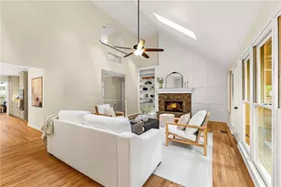 4235 Loch Highland Pkwy NE, Roswell, GA 30075 - Photo 11
