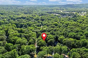 4235 Loch Highland Pkwy NE, Roswell, GA 30075 - Photo 39