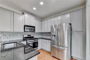 3761 Lake Point Blvd, Suwanee, GA 30024 - Photo 11