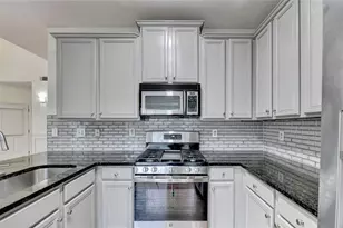 3761 Lake Point Blvd, Suwanee, GA 30024 - Photo 13