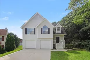 11050 Pebble Brook Ct, Hampton, GA 30228 - Photo 1