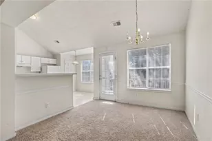 11050 Pebble Brook Ct, Hampton, GA 30228 - Photo 7