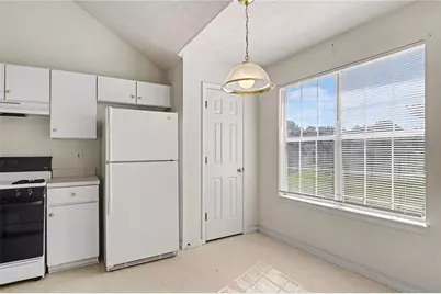11050 Pebble Brook Court, Hampton, GA 30228 - Photo 9
