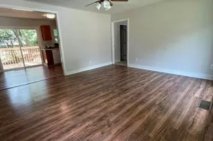 852 Pineshadow Ln, Winder, GA 30680 - Photo 3