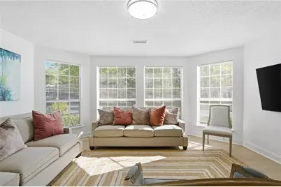 904 Wentworth Court, Alpharetta, GA 30022 - Photo 3