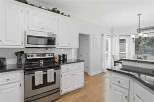 5640 Charleston Bay Dr, Cumming, GA 30041 - Photo 15