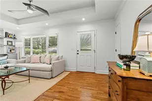 2202 Lilac Ln, Decatur, GA 30032 - Photo 5