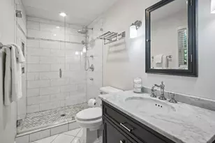2440 Cove Cir NE, Atlanta, GA 30319 - Photo 13
