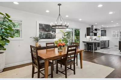2440 Cove Circle NE, Atlanta, GA 30319 - Photo 7