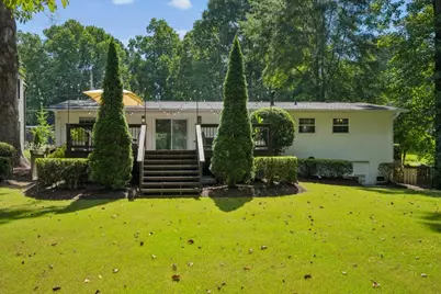 2440 Cove Circle NE, Atlanta, GA 30319 - Photo 17