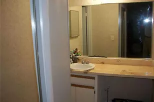 9400 Roberts Dr, Sandy Springs, GA 30350 - Photo 11
